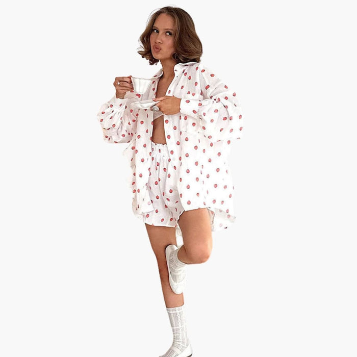 Women’s Heart Print Top and Shorts Set – Two-Piece Outfit